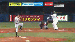 ５回裏１岡本ないｐ