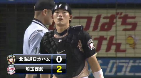 ４回裏２ワイルドピッチ (2)