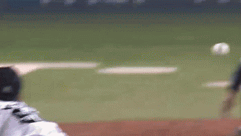 5回表1メヒア2ラン (2)