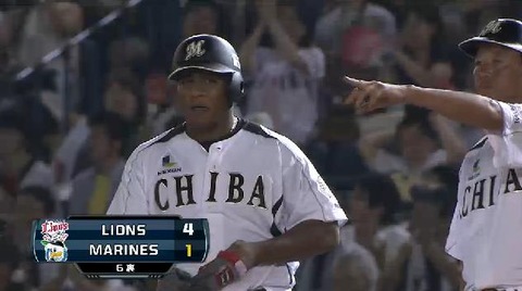 ６回表４デスパイネタイムリー (3)