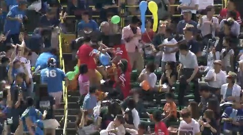 ７回表１メヒアHR (1)