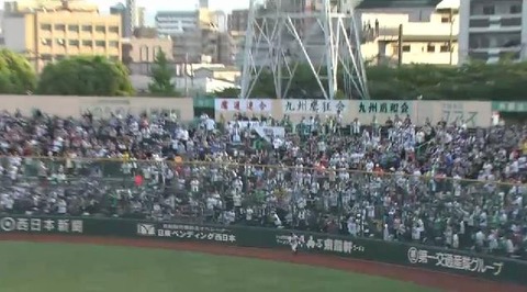 １回内川HR (3)