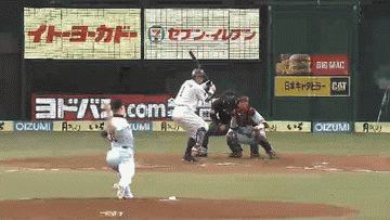 ３回裏１秋山ヒット盗塁失敗