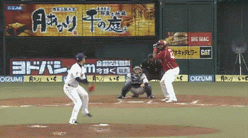 ７回表２ペーニャ三振 (1)