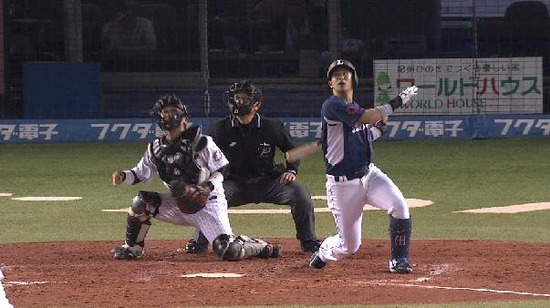 ４回表２浅村タイムリー (2)