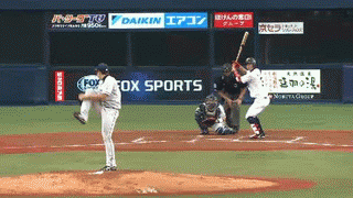 ３回裏１安達三振