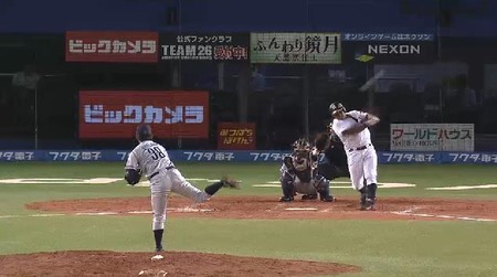 7回裏3デスパイネHR (2)