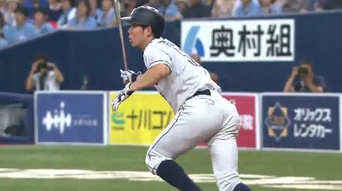 2回表5秋山2点タイムリーヒット (4)