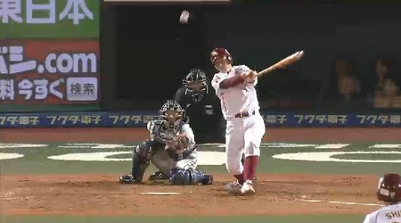 5回裏3岩崎2点タイムリー (3)