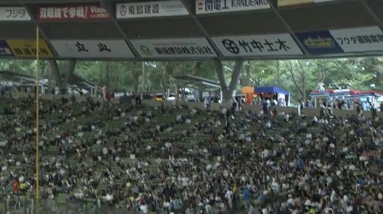 1回表2イデホ2ラン (3)