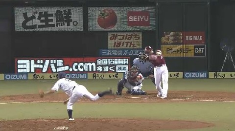 5回表1先頭西田2ベース (1)