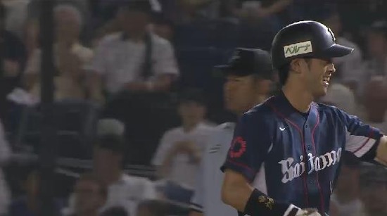 7回表1外崎ヒット (2)