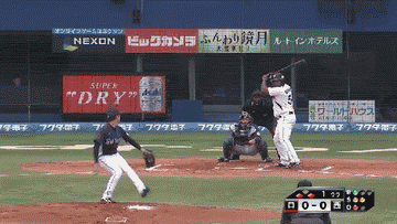 1回裏５デスパイネ投手ゴロホームタッチアウト (1)