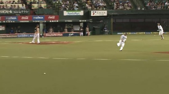 4回裏1森上本連打1塁3塁 (2)