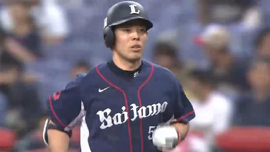 １回表１秋山ショートゴロ (8)