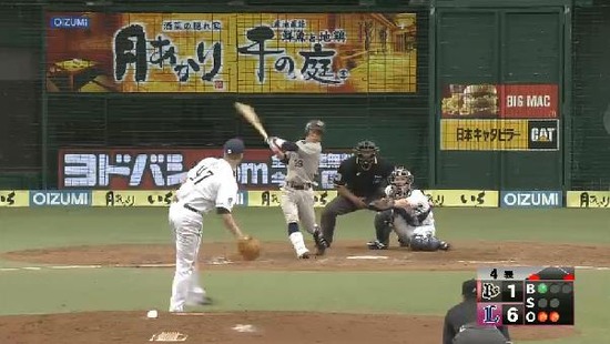 ４回表４西野タイムリー (1)