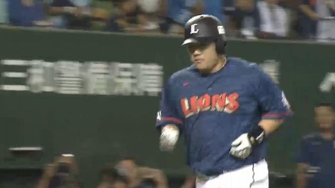 5回裏5おかわり2ラン (1)