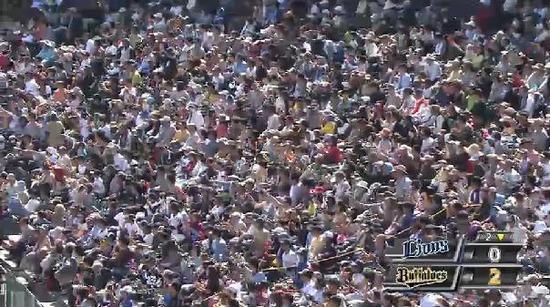 ２回裏５伊藤２点タイムリー (2)