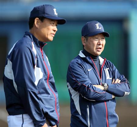 lio14020305030000-p2