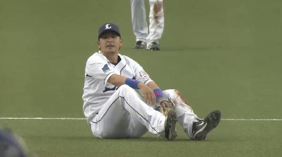 ９回表４浅村ファインプレー (1)