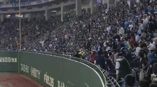 3回裏2中田2ラン (3)