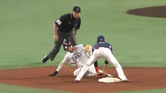 1回裏３柳田三振ゲッツー (1)