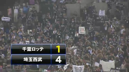 ５回表１クルーズポール直撃のHR (2)