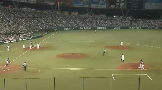 3回表1谷口陽連打1塁3塁 (1)
