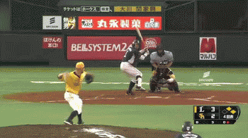 4回表2栗山3ラン (1)