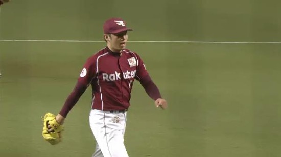 9回裏5直球5球中村三振 (3)