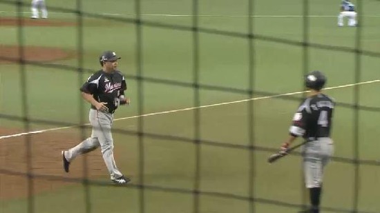 ５回表３田村タイムリー同点 (3)
