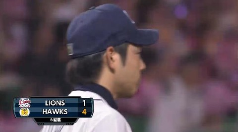 ６回裏松田３ラン (4)