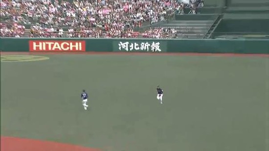 ９回裏３嶋センターフライ (2)