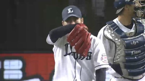 ９回表５荻野タイムリー１アウトも取れず高橋降板武隈 (4)