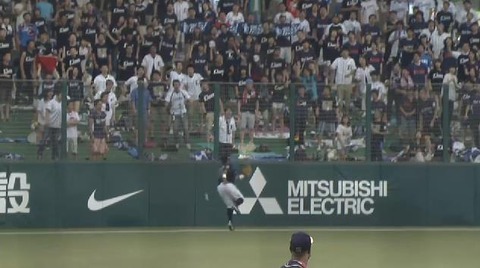 ２回裏１斉藤２ベース (3)