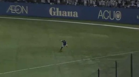 ６回表５サブローのタイムリー (3)