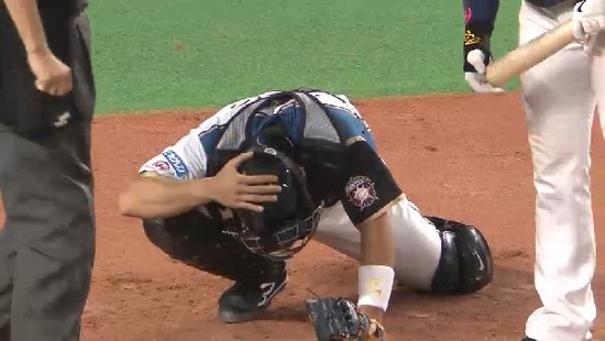 ６回表２浅村三振大野流血 (3)