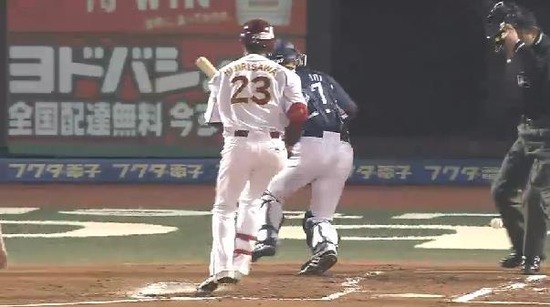 1回裏１炭谷パスボール