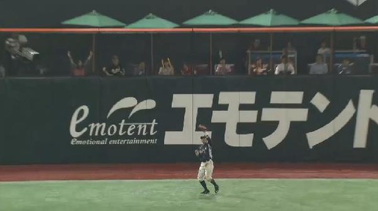 7回裏4明石レフトフライ (2)
