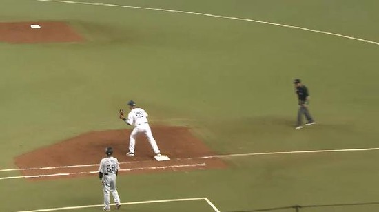 ８回表１三者凡退 (2)