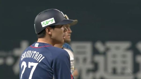 4回表3炭谷2点タイムリー2ベース (3)