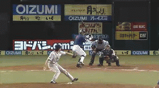 ７回裏２栗山タイムリーおかわり三振 (1)