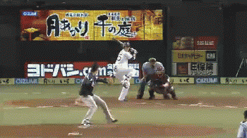 ３回裏３秋山３ラン (1)