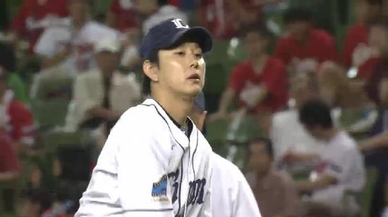 6回表1フォアボール2アウト2塁 (2)