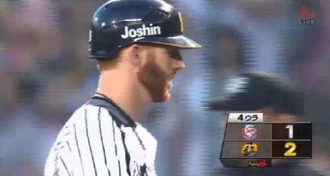 ４回表１クリーンナップ３連打、阪神２点目 (1)