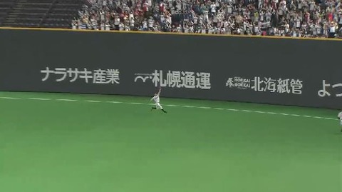 3回裏2ミランダタイムリー (2)