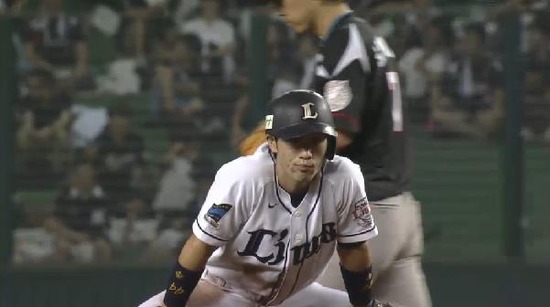 ７回裏２外崎盗塁