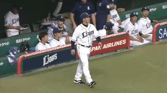 ８回表４畠山ポテンバスケス降板 (2)