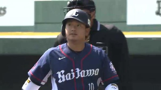 ２回表１森三振 (2)