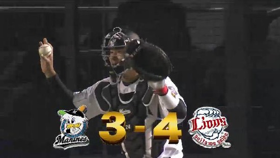 2回表３浅村フォアボールワイルドピッチ金子２塁から生還 (2)